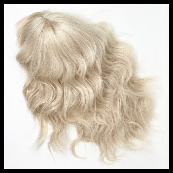 LUXURIOUS HAIR WIG 14” Inch Long Blonde Wig - Picture 4 of 12